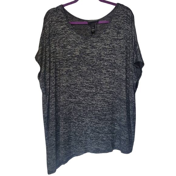 Lane Bryant Black and Gray Asymmetrical Top 22/24 - Picture 1 of 5